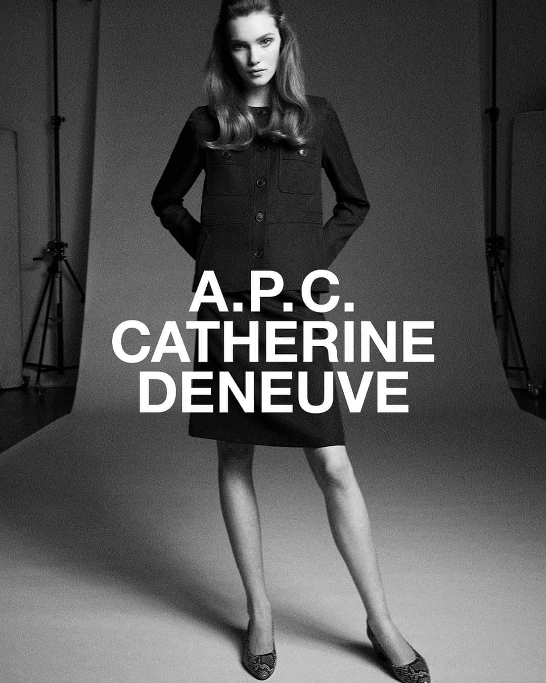 アーペーセーのインスタグラム：「A.P.C. Catherine Deneuve interaction # 7 ⠀ ⠀ A.P.C. C.D. label, the pieces revolve around two main silhouettes: a dark navy wool suit and a khaki jacket and skirt ensemble.⠀ ⠀ Available in stores and at apc.fr ⠀ ⠀ Photography: @karimsadli ⠀ Artistic direction and styling: @suzannekoller ⠀ ⠀ #APC #APCxCatherineDeneuve #CatherineDeneuve #Interaction7 #APCFW20」