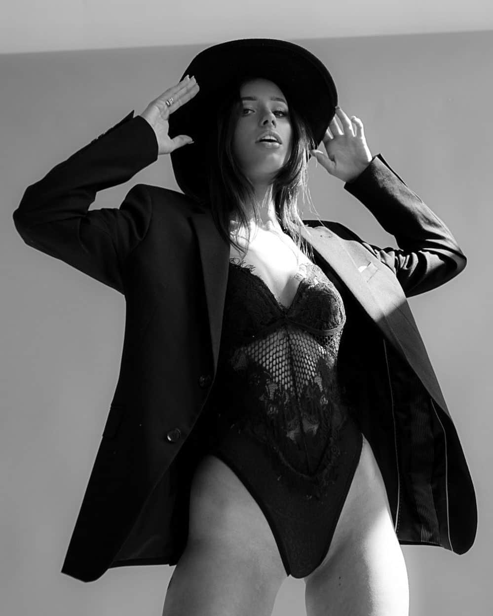ユアアイズライのインスタグラム：「Now Representing KAT ✨   For bookings please contact jaya@7evenmodelmanagement.com 💌」