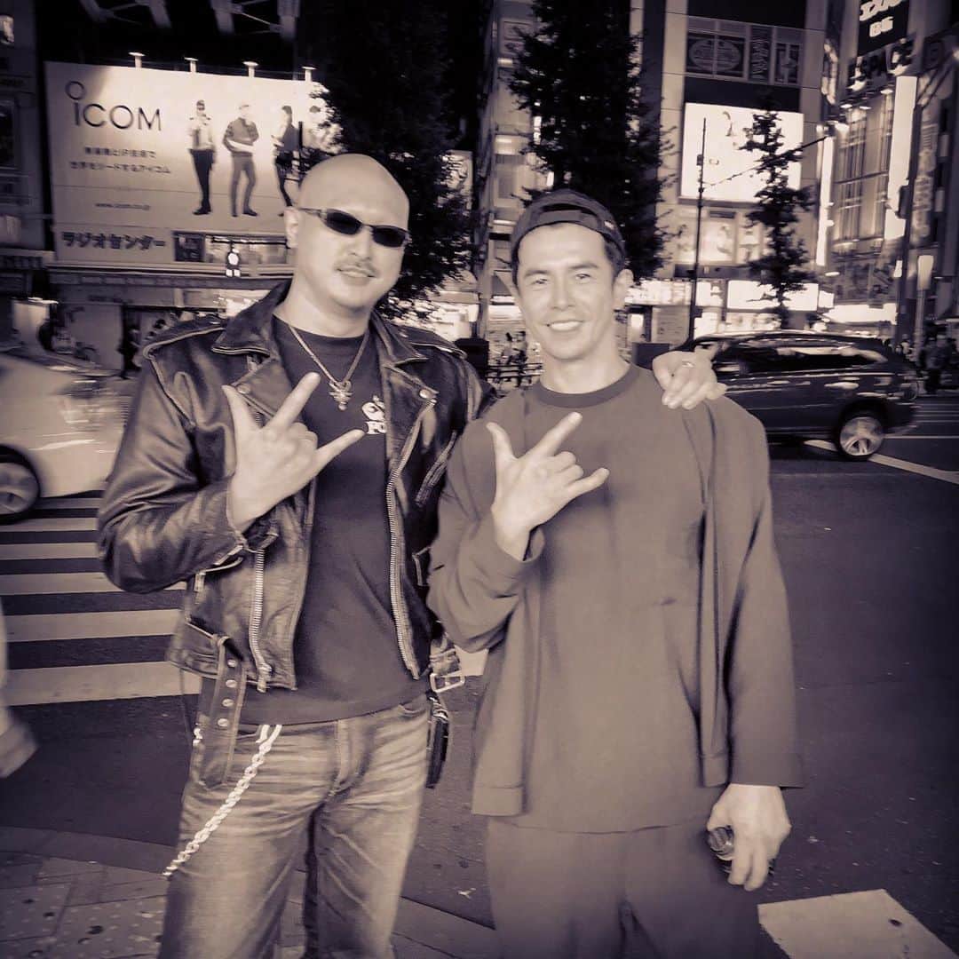 マフィア梶田さんのインスタグラム写真 - (マフィア梶田Instagram)「友人でもある伊藤英明さんと撮影でした。 どんな番組なんでしょうね？」9月30日 18時49分 - mafia_kajita