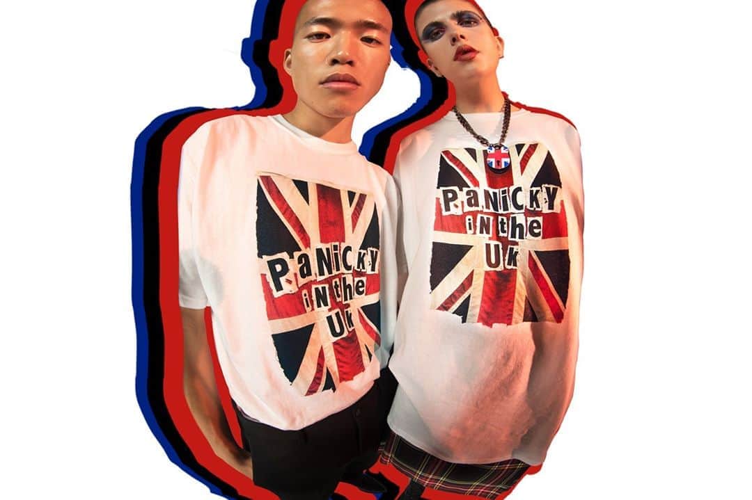 のインスタグラム：「“Panic in the Streets of London, Panic in the streets of Birmingham. I wonder to myself, could life ever be sane again!! ⁠ Prophetic words!!⁠ ⁠ We have been  looking to showcase more art and creativity that cuts through on our sub cultural DNA . As a great place to start, we mixed it up with the king of subversion - Dr.d d aka Subvertiser with his Panicky version of Anarchy . ⁠ ⁠ Known for his subverting, quick witted, clever and morally laden artworks, that are usually sneaked into the public realm and unexpected spaces he catches the “spirit “ of the times with this riff on a punk classic.⁠ ⁠ T shirts available from the online store. First 100 receive a signed A3 print from the artist. ⁠ ⁠ Models @shienwan⁠ @ellie.hahaha⁠ Photographer: @almarosaz⁠ MUA:  @alicedoddsmakeup⁠ ⁠」