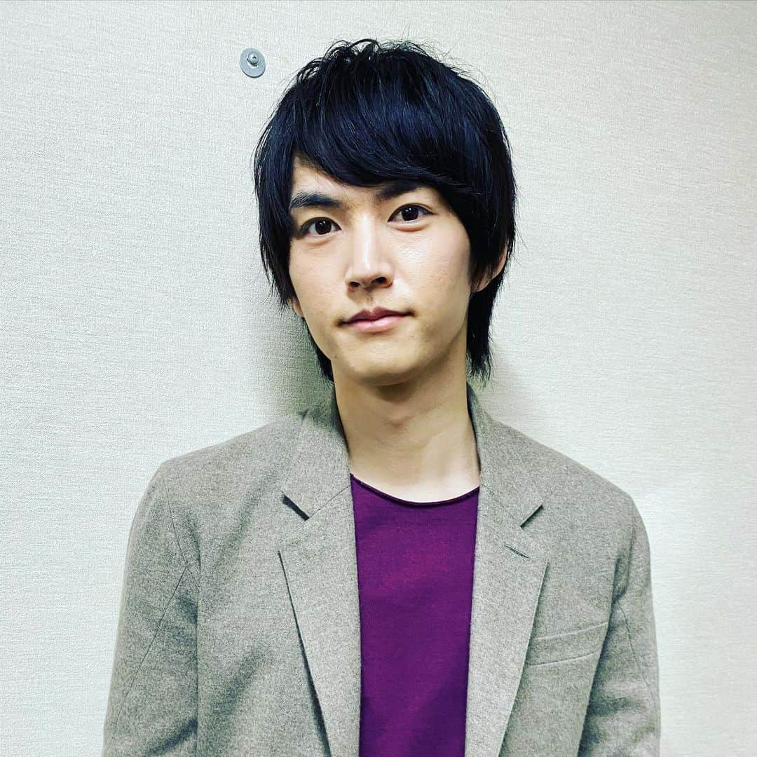 和田雅成さんのインスタグラム写真 - (和田雅成Instagram)「昨日、和田雅成オフィシャルサイトが無事にオープンしました！  間も無くキャリア決済も可能になる予定です！  オフィシャルサイトだけで閲覧できる動画や画像、もう見ていただけましたでしょうか？  今後は皆さまからの「こんな動画みたい」などのリクエストや「和田さんに聞いてみたいこと、動画でやってみたいこと募集」の投稿欄、さらにオリジナルグッズも準備中です！  #和田雅成オフィシャルサイト」9月30日 19時06分 - wadamasanari_officialsite