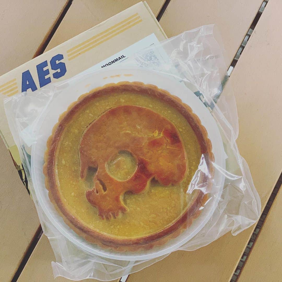 林俊傑のインスタグラム：「謝謝你兄弟 Thank you my bro, we miss you. @aes_alien @aes_taipei」