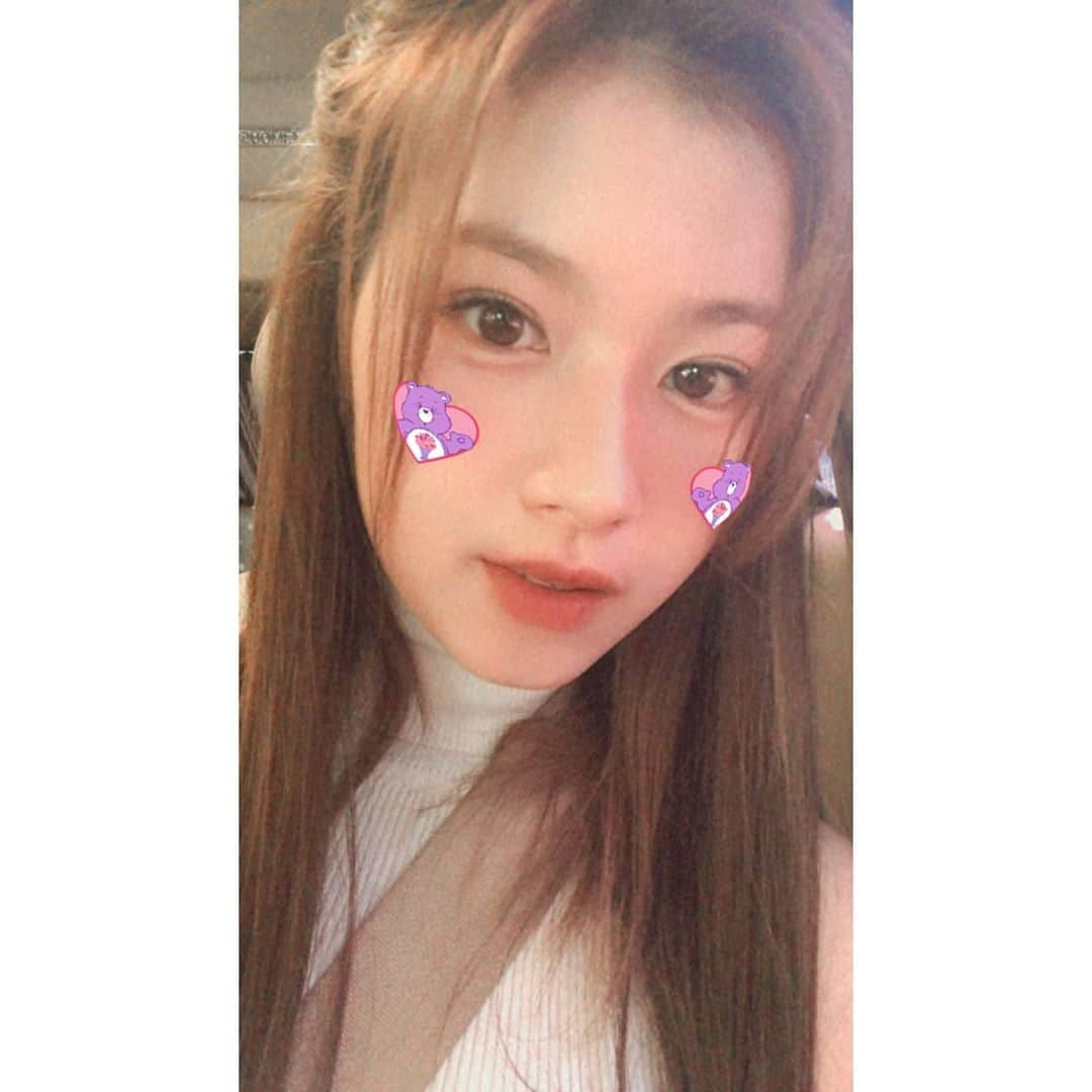 TWICEさんのインスタグラム写真 - (TWICEInstagram)「울원스들🤍💜 즐거운 추석보내세요🥰」9月30日 20時24分 - twicetagram