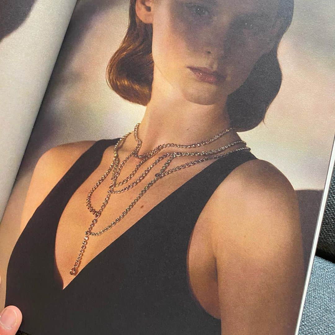 稲木ジョージさんのインスタグラム写真 - (稲木ジョージInstagram)「Thank you @hermes for inviting me to the high jewelry presentation in Paris 💎 Love the abstract Line! Hermes truly modernize high jewelry collection! エルメス、ハイジュエリー展示会に行ってきました。 抽象的な線と、宝石の使い方が近代的で、新鮮なハイジュエリーコレクションでした！」9月30日 20時59分 - georgerootnyc