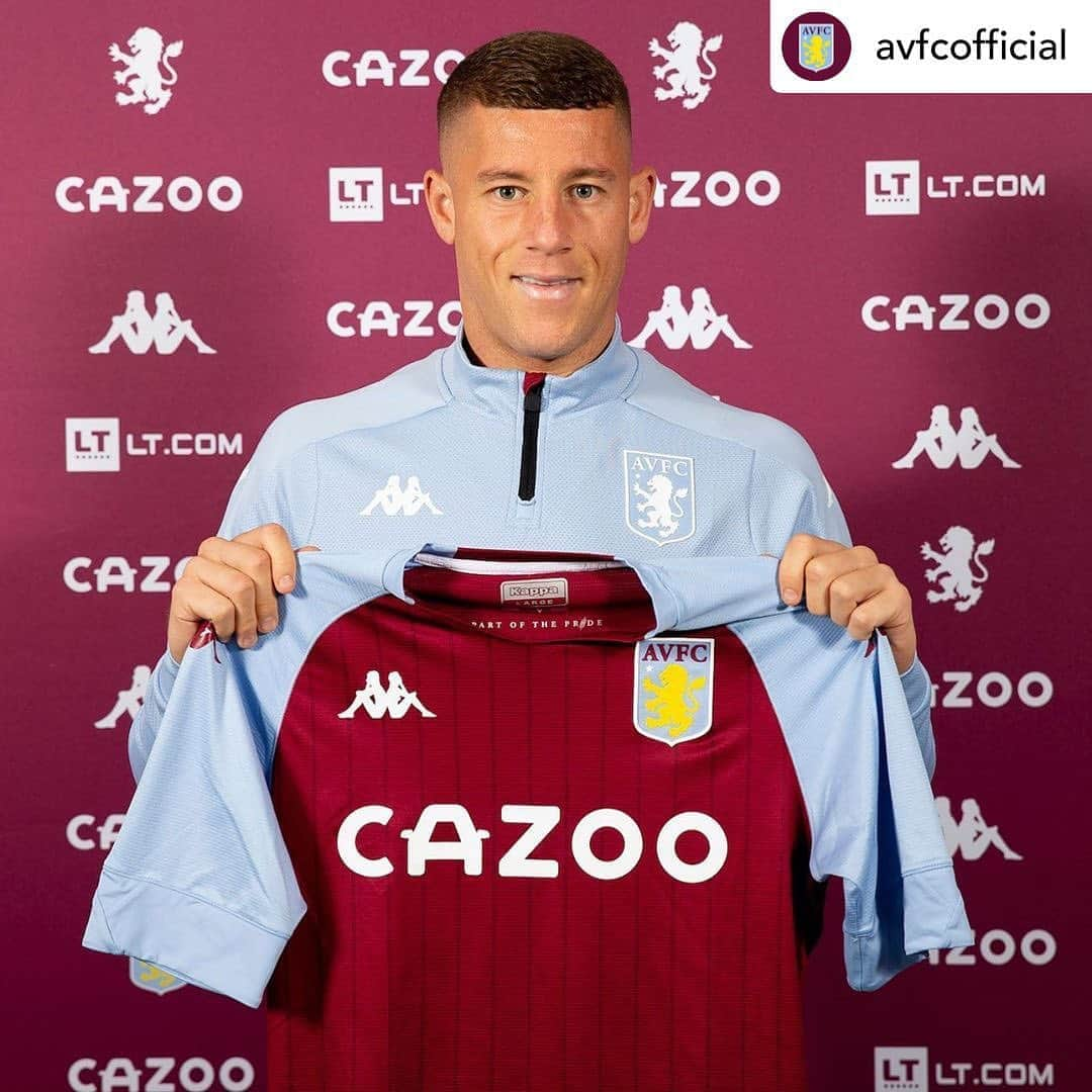 プレミアリーグさんのインスタグラム写真 - (プレミアリーグInstagram)「Like the look of this, Villa fans? 🦁 ⁣ ⁣ Repost • @avfcofficial Happy with this one, Villans? 🤩 #WelcomeRoss 🟣 #AVFC」9月30日 21時46分 - premierleague