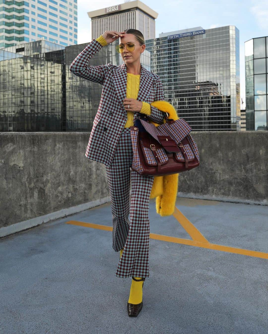 ブレア・イーディーさんのインスタグラム写真 - (ブレア・イーディーInstagram)「<Power Suit // This year my fall refresh starts with a new colorful co-ord! The @Saks Friends & Family event begins today. Save 25% on all of your fall forward favorites- see all my picks on Atlantic-Pacific> #ad」10月1日 8時53分 - blaireadiebee