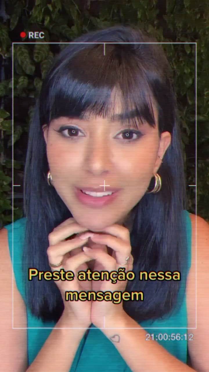Gabriela Salesのインスタグラム：「Digo já o que tá torto」