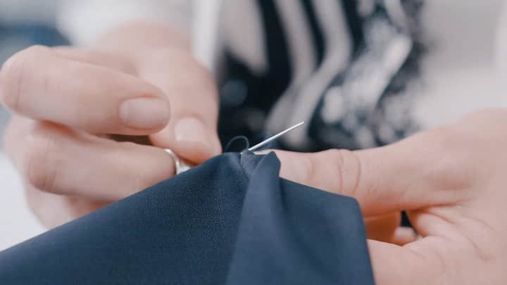 カナーリのインスタグラム：「With more than 85 years of heritage in menswear, synonymous with iconic Italian tailoring, #CanaliAnthology collects memories and reflections of those who with their own hands and savoir-faire developed unique creations. Discover more at the link in bio. #Canali1934 #MadeInItaly」
