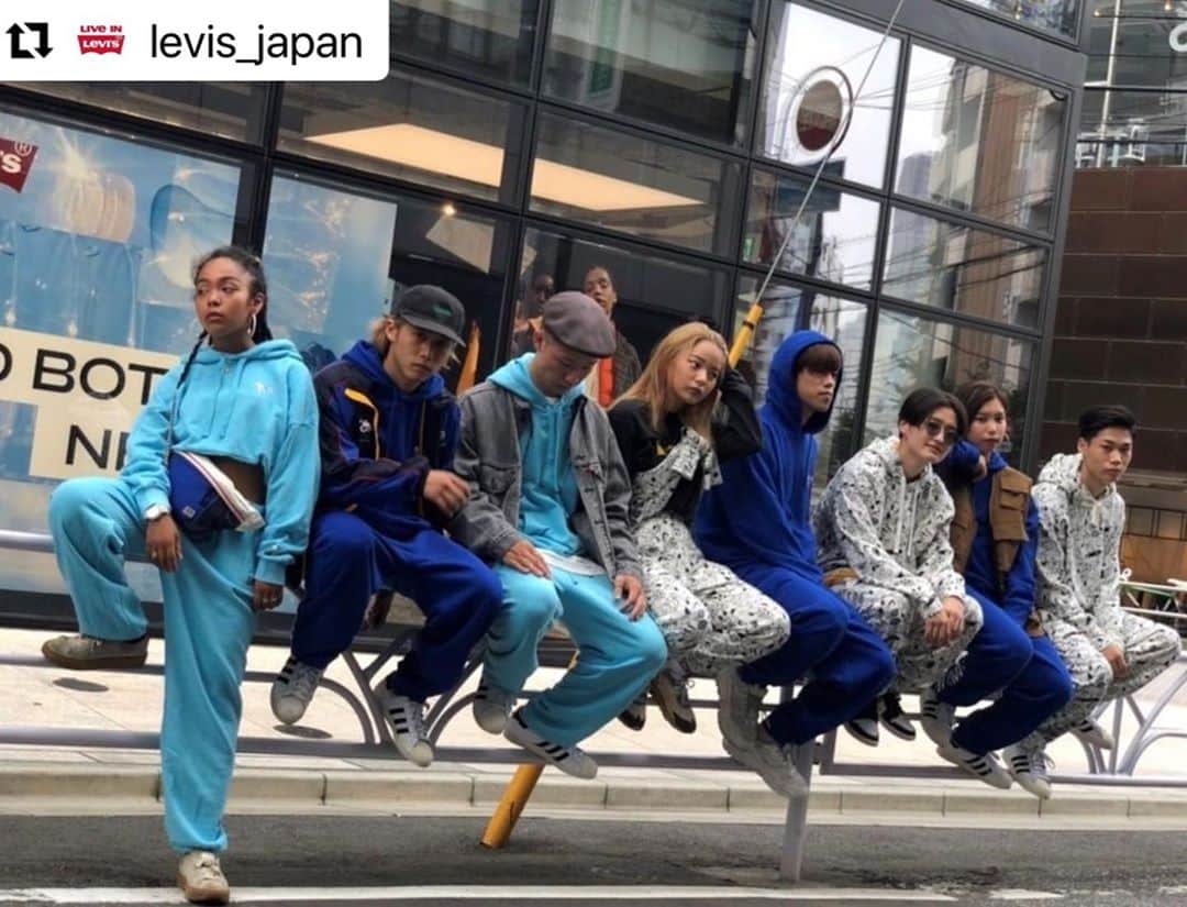 古屋空さんのインスタグラム写真 - (古屋空Instagram)「THX  @levis_japan ✨✨  ・・・ @levis_japan with @make_repost ・・・ 世界初のプロダンスリーグ「D.LEAGUE」のチーム @cyberagentlegit のメンバーが着るPEANUTS®コレクション。   #リーバイス  #LEVIS  #PEANUTS  #ピーナッツ  #ダンス  #ダンサー」10月1日 1時09分 - sora_furuya418