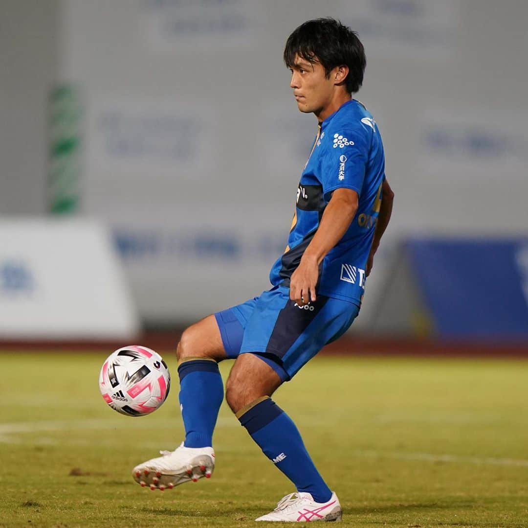 FC町田ゼルビアさんのインスタグラム写真 - (FC町田ゼルビアInstagram)「フォトギャラリー📸⚽️ ﻿ △ 町田 1 - 1 北九州 ﻿ #平戸太貴 #小田逸稀 #安藤瑞季 #佐野海舟 #深津康太 #ステファン #中島裕希 #奥山政幸 #ジョンチュングン #水本裕貴 #マソビッチ #髙江麗央  #FC町田ゼルビア #zelvia #Jリーグ #サッカー #スポーツ #soccer #football #JLeague #町田﻿ #町田GIONスタジアム」10月1日 1時14分 - fcmachidazelvia