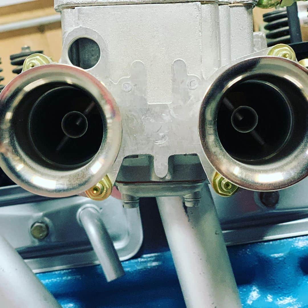 サン・カンさんのインスタグラム写真 - (サン・カンInstagram)「Oppa’s heart -the E1 -320 Engine. 60HP. Often used in forklifts at the time. Mike is putting in the time and respect to do Oppa right. @purpose_built_motors」10月1日 1時41分 - sungkangsta