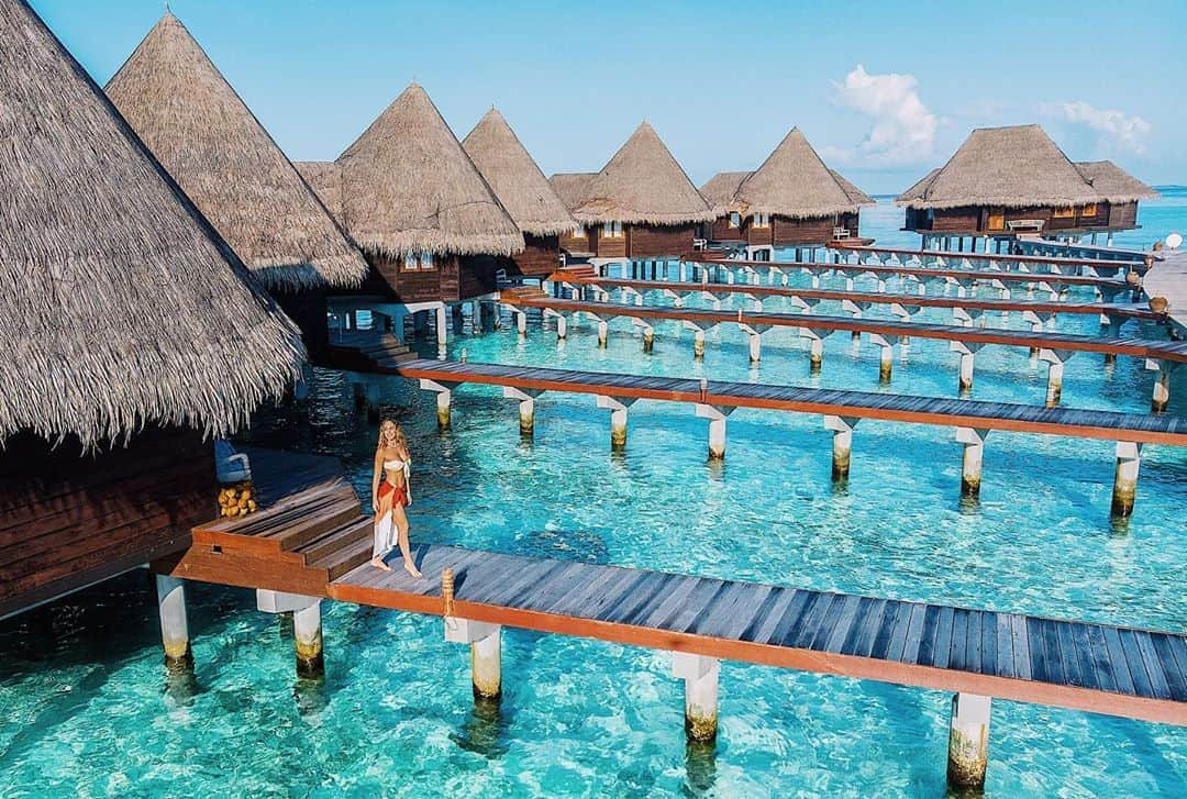 ホープ・ビールさんのインスタグラム写真 - (ホープ・ビールInstagram)「Although my time @coco_resorts is over I’ll never forget the memories I made there.  . @projectfomo @resortlife.travel  . #visitmaldives #projectfomo #travel #maldives #views #overwaterbungalow」10月1日 1時45分 - hopebeel