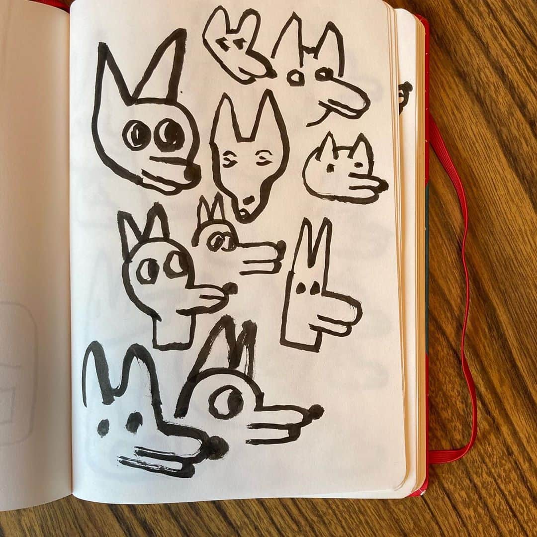 Jason G. Sturgillさんのインスタグラム写真 - (Jason G. SturgillInstagram)「Had to draw a bunch of twiggy heads last night to get my mind off of how horrible a person our president is. If you are voting for him your are endorsing racism and fascism, period. If you are not voting or putting in some 3rd party candidate as a protest your are doing the same thing. Prove me wrong.」10月1日 1時53分 - jgspdx
