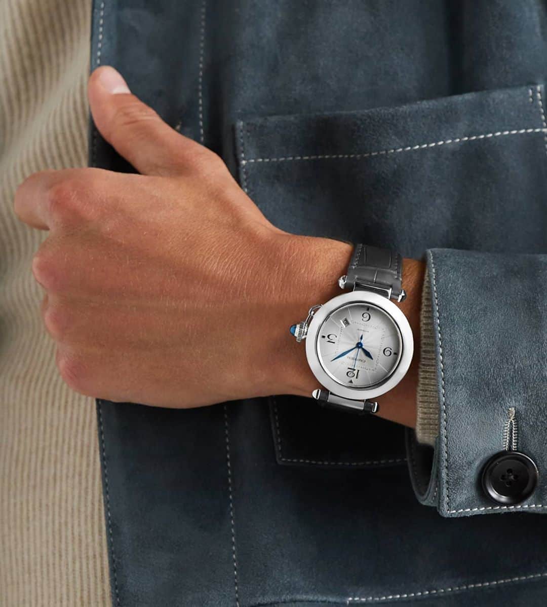 MR PORTERのインスタグラム：「When you want one watch to see you through – from work to weekend, dressed-up to downtime – this is where you look. Five of the best all-round watches from @baumeetmercier @jaegerlecoultre @panerai @cartier and @IWCwatches #MRPORTERxWatchesandWonders」