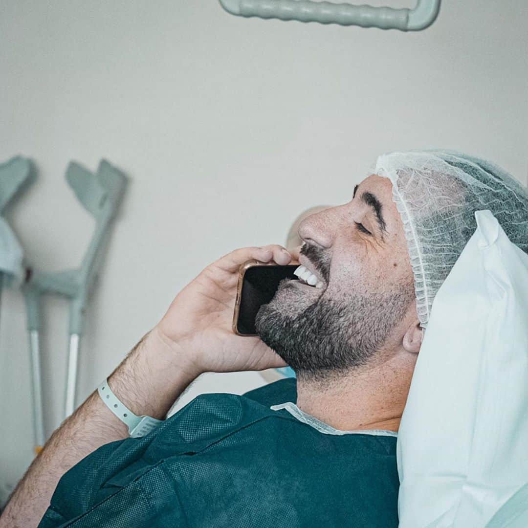 ショーン・ガルニエのインスタグラム：「NEW CHALLENGE !!!!  Back to the bottom but you will see me here ...  📸 @tonylouvain  #seangarnier #seanfreestyle #urbanballer #challenge #life #hospital #surgery」