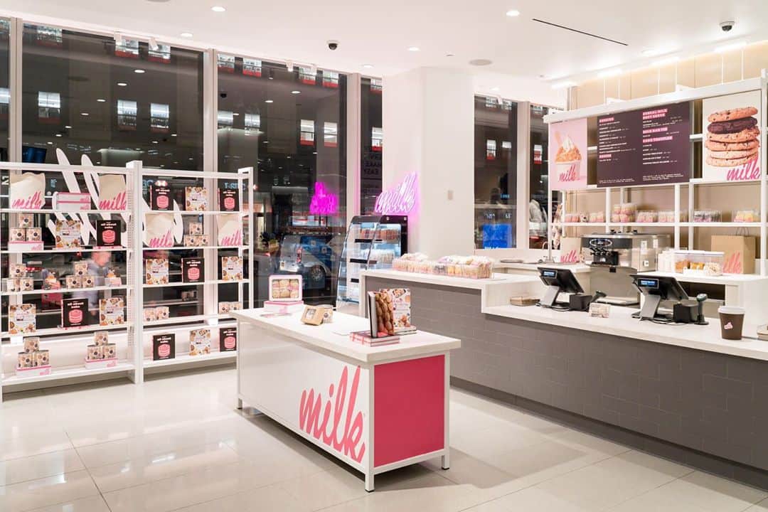 Nordstromさんのインスタグラム写真 - (NordstromInstagram)「We hope you're hungry, because all of our #NordstromNYC restaurants have reopened! To celebrate, we're offering some amazing promotions including gift cards, raffles, all-day Happy Hour and free cookies :) Head to stories for all the details and click the link in bio for menus and reservations! We can't wait to see you. #stayNspired #NordstromNYC」10月1日 4時56分 - nordstrom