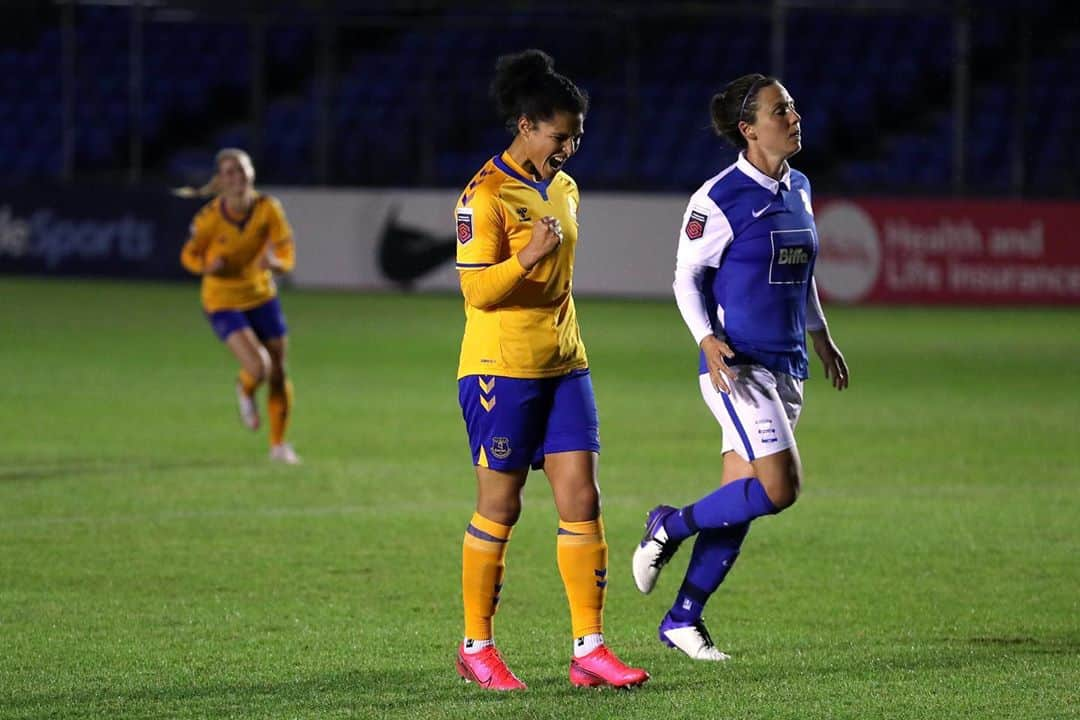 エヴァートンFCさんのインスタグラム写真 - (エヴァートンFCInstagram)「Congratulations to @evertonwomen on reaching the #WomensFACup final! 👏 #SpiritOfTheBlues 🔵」10月1日 6時20分 - everton