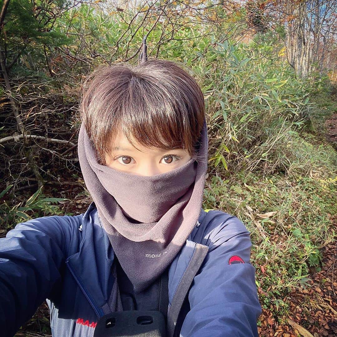 スーパーナブラのインスタグラム：「． ． 雪のトムラウシに挑戦しています！ ． 早速熊の足跡発見😱 ． ずっと電波なくて投稿できない💦 下山は19時〜20時になります🙏 ． ． #北海道#大雪山 #開拓#鮭釣り#登山#弟子屈#川湯温泉 #特急#はるか#露天風呂#足湯#車中泊 #景色#釣り#ブラックバス#バス釣り #発見#おでかけ#女子旅#ツーリング#魚 #自然#釣り#釣りガール#YouTube」