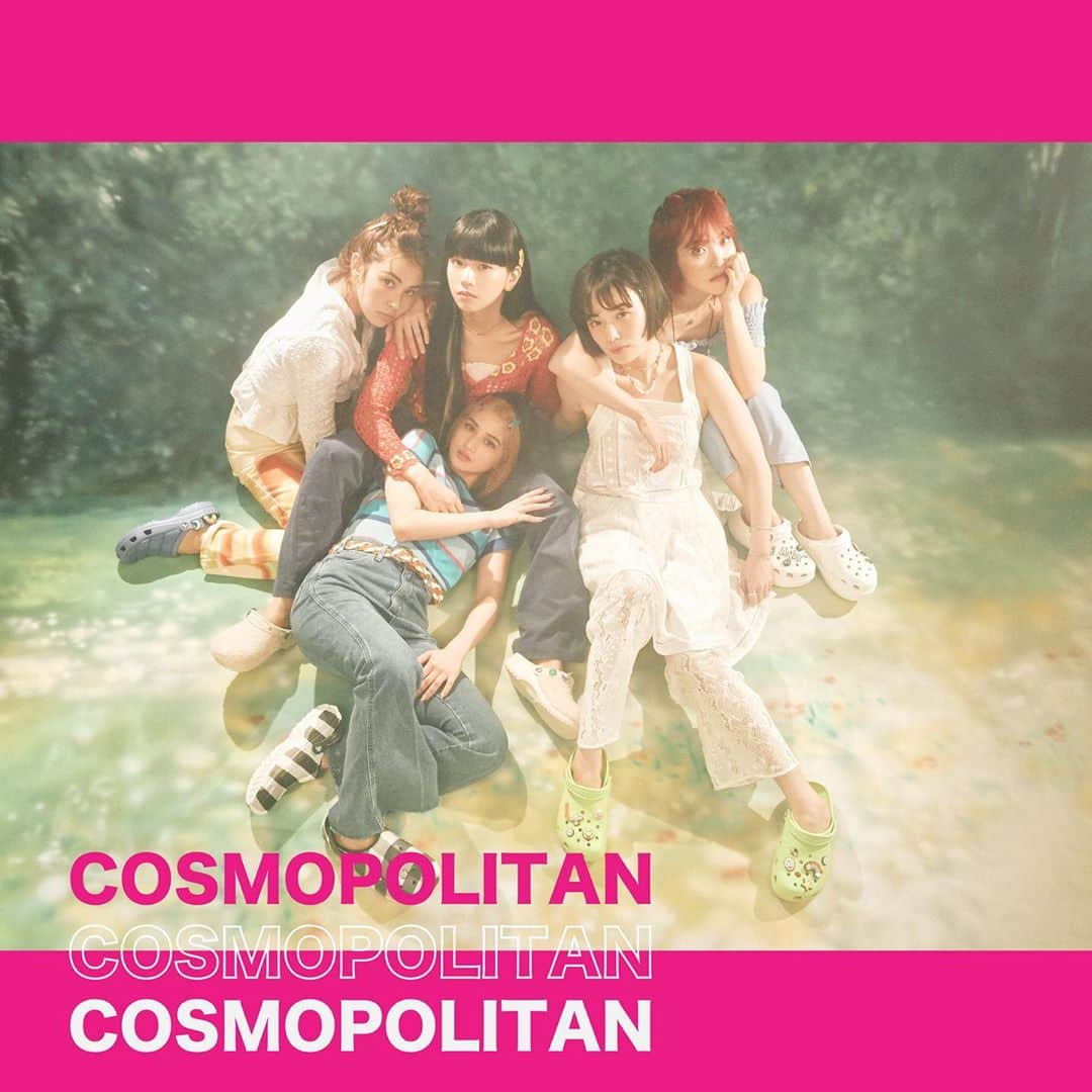 FAKYさんのインスタグラム写真 - (FAKYInstagram)「＼💕COSMOPOLITAN掲載💕／﻿ ﻿ アイコニックなファッションを、クロックスで今っぽくアレンジ♡﻿ ﻿ Photographer／MELON（TRON） @bobumarri﻿ Hair&Makeup／ANNA.,MEGUMI ISOJIMA（SHIMA） @annashimazaki.com77 @megumi.isojima﻿ Styling／Kumiko Sannomaru（KiKi inc.） @kumicomics﻿ ﻿ ﻿ #ComeAsYouAre #クロックス #ジビッツ #cosmopolitanpromotion」10月1日 18時47分 - fakyjp