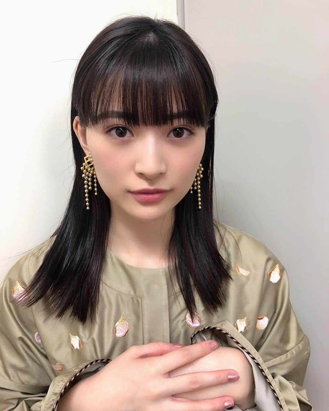 優希美青さんのインスタグラム写真 - (優希美青Instagram)「NHK BS時代劇 「赤ひげ3」 . 先日取材日でした☺︎ . 放送までもう少し！ 楽しみにしていてください⭐︎ . NHK BSプレミアム・BS4Kにて 10月23日（金）夜8時から放送です . #赤ひげ3  ワンピース👗 @vlbyvee . イヤリング(アクセサリー) @somnium_22 . リング指輪💍 @goldy_jp」10月1日 18時24分 - mio_yuki