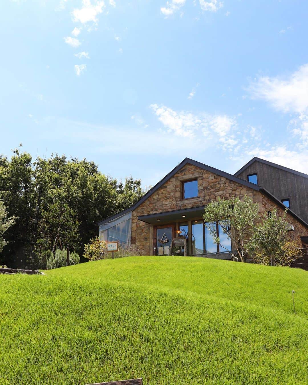 丘の上のパン屋 のグルメインスタ