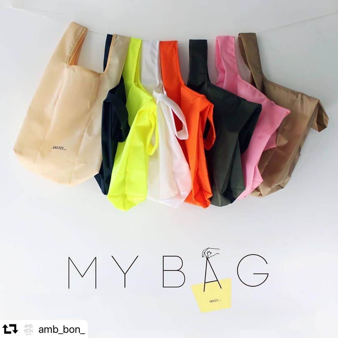 のインスタグラム：「.﻿ 本日より紙製ショッピングバッグ﻿ が有料になりますのでお買い物に﻿ いらっしゃる際はマイバッグを﻿ お持ちになっていらしてくださいませ！﻿ ﻿ ﻿ 詳しくは@amb_bon をご覧下さい💡  #repost @amb_bon_ ・・・ .﻿ 〈アンビデックス information〉﻿ ﻿ ﻿ マ イ バ ッ グ  で  シ ョ ッ ピ ン グ﻿ ﻿ ﻿ ちょっとそこまでのおさんぽにも﻿ お気に入りのショップへのお買い物にも﻿ いつものバッグにおひとつ入れて﻿ マイバッグでショッピングを楽しみましょう！﻿ ﻿ ﻿ ______________________________________________﻿ ﻿ 9月のはじめにお知らせしました﻿ 紙製ショッピングバッグの有料化と﻿ それに伴ったエコポイントの付与が﻿ 明日10/1(木)よりはじまります。﻿ ﻿ また来週10/9(金)から、実店舗にて﻿ アプリご利用でお買い物をされたお客様に﻿ AMBIDEXエコバッグを差し上げます！﻿ 即日登録もOKなのでご利用がまだの方は﻿ この機会にアプリのダウンロードと﻿ ご登録をよろしくお願いします💡﻿ ﻿  #amb_bon #ambidex #アンビデックス #マイバッグ #お知らせ」