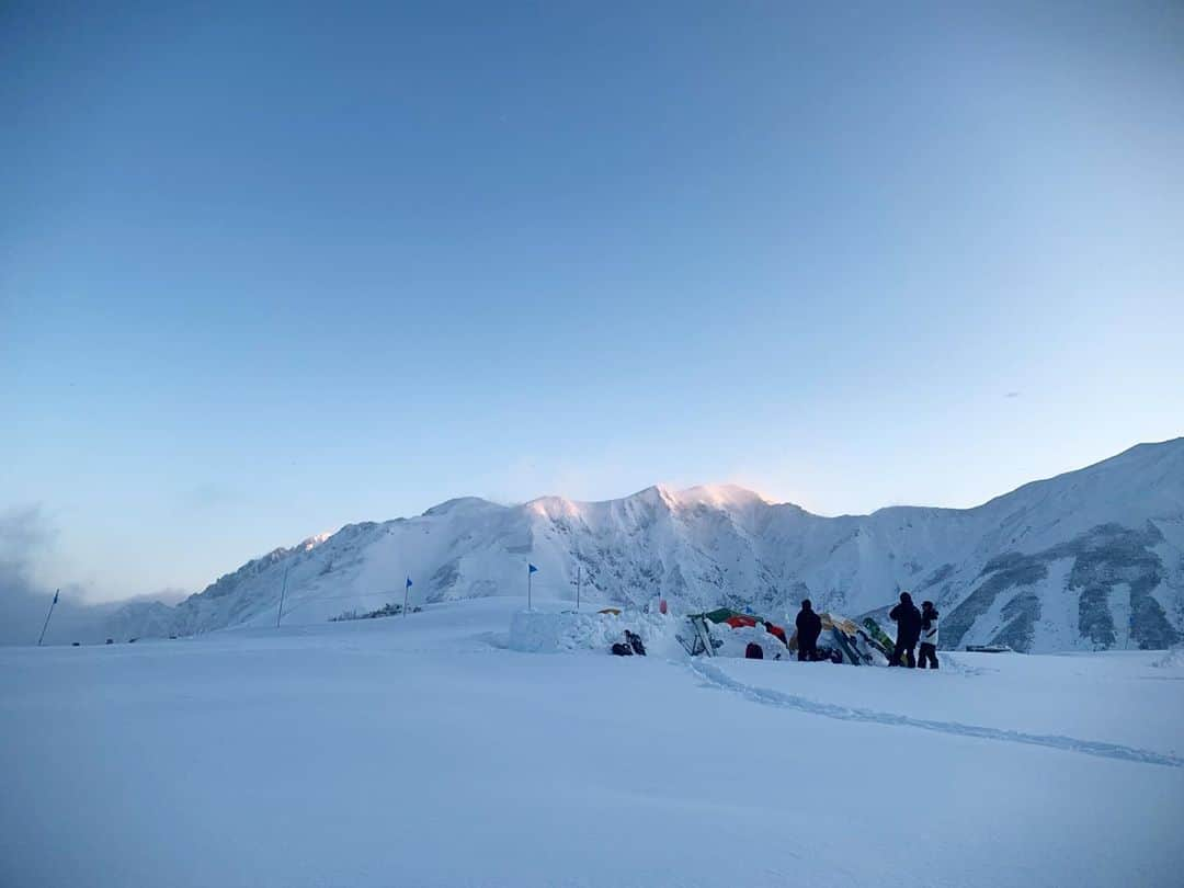 楠怜己さんのインスタグラム写真 - (楠怜己Instagram)「What we can do to protect the ski resort❄️ 今月の @gosnowresort のテーマは、スキー場を守るために私たちに出来ること。 私たちには何ができるだろう...？　  一人ひとりの思いやりで感染を予防し ウィンタースポーツを楽しもう！」10月1日 12時03分 - reimikusunoki