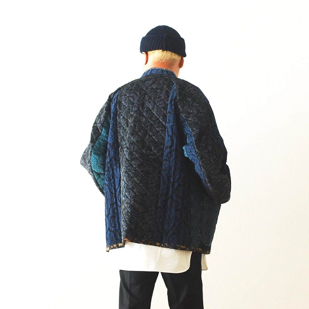 wonder_mountain_irieさんのインスタグラム写真 - (wonder_mountain_irieInstagram)「_ Needles / ニードルズ "Chore Coat - Switched Quilt" ¥71,500- _ 〈online store / @digital_mountain〉 https://www.digital-mountain.net/shopdetail/000000012435/ _ 【オンラインストア#DigitalMountain へのご注文】 *24時間受付 *15時までのご注文で即日発送 *1万円以上ご購入で送料無料 tel：084-973-8204 _ We can send your order overseas. Accepted payment method is by PayPal or credit card only. (AMEX is not accepted)  Ordering procedure details can be found here. >>http://www.digital-mountain.net/html/page56.html _ #NEPENTHES #Needles #ネペンテス #ニードルズ _ 本店：#WonderMountain  blog>> http://wm.digital-mountain.info/blog/20200801-1/ _ 〒720-0044  広島県福山市笠岡町4-18  JR 「#福山駅」より徒歩10分 #ワンダーマウンテン #japan #hiroshima #福山 #福山市 #尾道 #倉敷 #鞆の浦 近く _ 系列店：@hacbywondermountain _」10月1日 18時59分 - wonder_mountain_