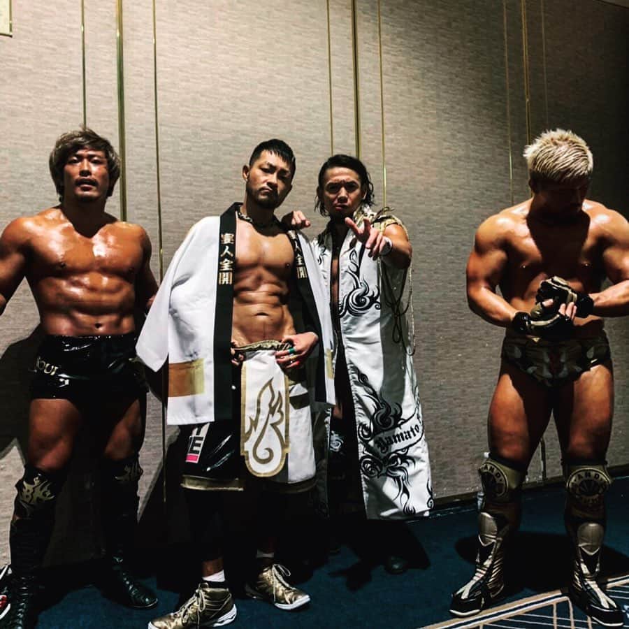 中村風太のインスタグラム：「昨日の豊橋大会はメインイベントでDRAGONGATE世代の勝利！  第5試合　1/60  ★DRAGONGATE vs R・E・D  YAMATO Kzy ⭕️ Ben-K 奥田啓介 vs H・Y・O ✖️ Eita B×Bハルク KAI  （19分13秒　ランニングエルボースマッシュ→エビ固め）  #StormGate2020  #DRAGONGATE #ProWrestling #DRAGONGATE世代 #ドラゴンゲート #ben_k #夕建設　#上田電気工業 #名古屋　#豊橋 #workout #筋トレ #tanning #日焼け #黒肌 #instagram」