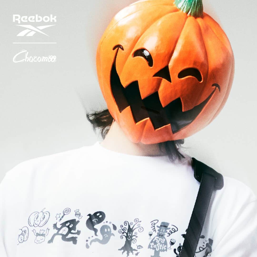 chocomooのインスタグラム：「HAVE FUN HALLOWEEN with @reebokclassicjp × Chocomoo Collection🎃👻🧛‍♀️🍭🧡  Release date 2020.10.3(sat)  #Reebokclassic #Chocomoo #Halloween」