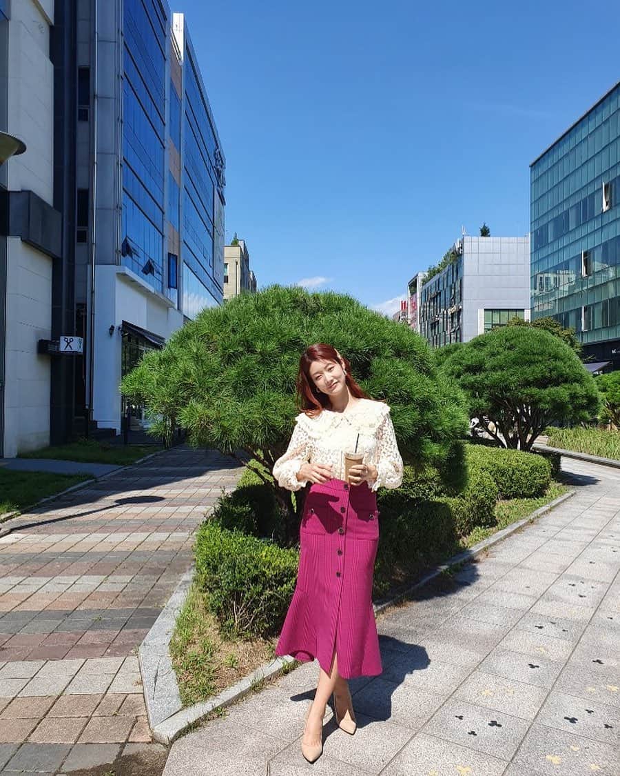 チャ・ミンジのインスタグラム：「모두 행복하고 즐거운 추석 보내세요❤️」