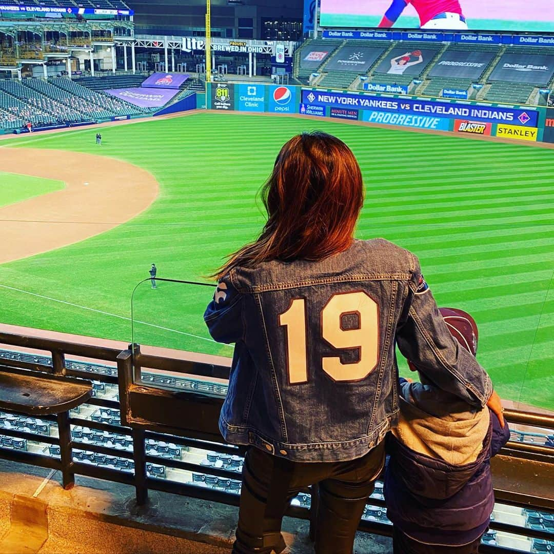 里田まいさんのインスタグラム写真 - (里田まいInstagram)「😭👏💕 #yankees」10月1日 15時13分 - maisatoda_official