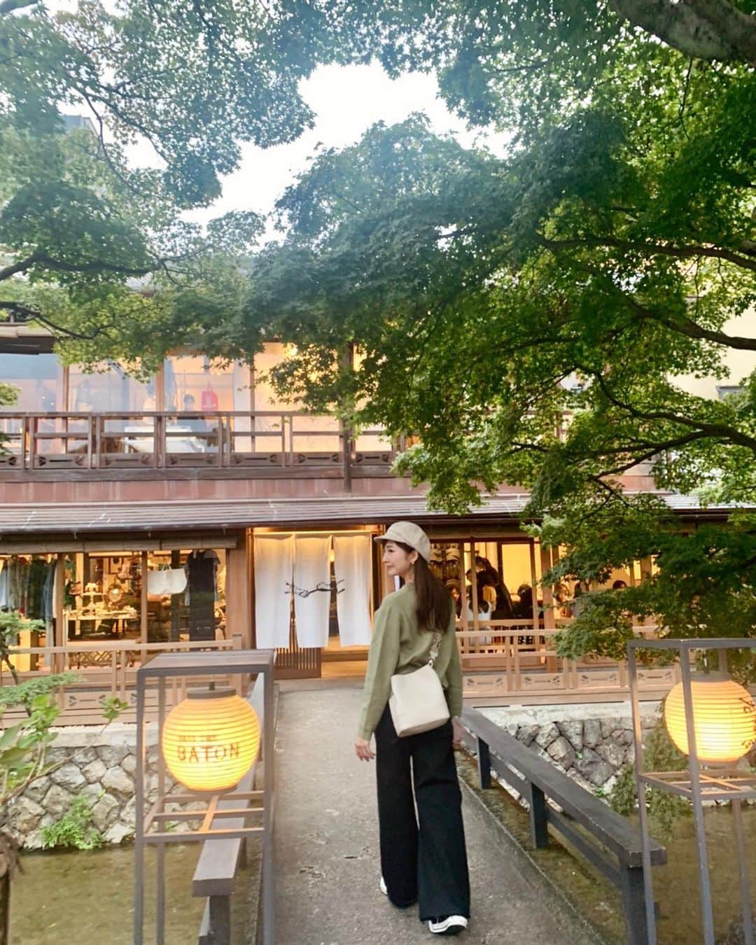 西村笑花さんのインスタグラム写真 - (西村笑花Instagram)「♡ ・ ・ 行ってみたかった#passthebaton京都 🍁✨ 素敵な雑貨がいっぱいでお洒落な空間だった☺️♡ また今度はゆっくりかき氷も食べに行きたいな🍧♡♡」10月1日 17時05分 - emika_nishimura