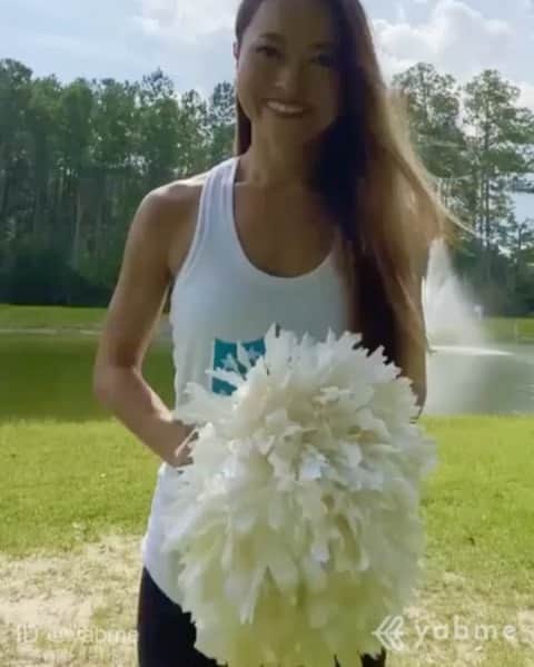 のインスタグラム：「NFLチアリーダースタイルダンスチャレンジ！  yabmeというアプリに出演させて頂きました！  元気でポップなダンス4×8です！ このダンスのコツは、体を大きく動かす意識をもつことです！ 髪をダイナミックに動かすと躍動感が出るよ！ 最初から最後まで元気に笑顔で楽しく踊りましょう！ . . みなさんもぜひチャレンジしてみてください！ yabmeには他にも私のチャレンジした動画がアップされているので、アプリをダウンロードして見てみてくださいね！ https://yabme.jp/ . . Let's dance with me!!  You can do it!! 挑戦者カム❤️ . . #yabme #ヤブミー #挑戦者求む‬‬‬」