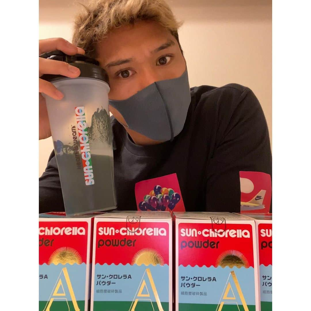 合谷和弘さんのインスタグラム写真 - (合谷和弘Instagram)「今日も体調よし！！ いつもサポートありがとうございます♪  @sport_sunchlorella  @sunchlorella_official   #sunchlorella #サンクロレラ  #サンクロレラaパウダー」10月1日 19時57分 - kazuhiro_goya