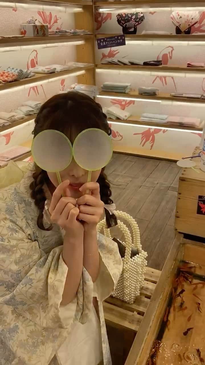 伊藤朱里のインスタグラム：「初リールです💓💓🐷 みてね #梨花和服 #浅草着物 #浅草着物レンタル #彼女感」