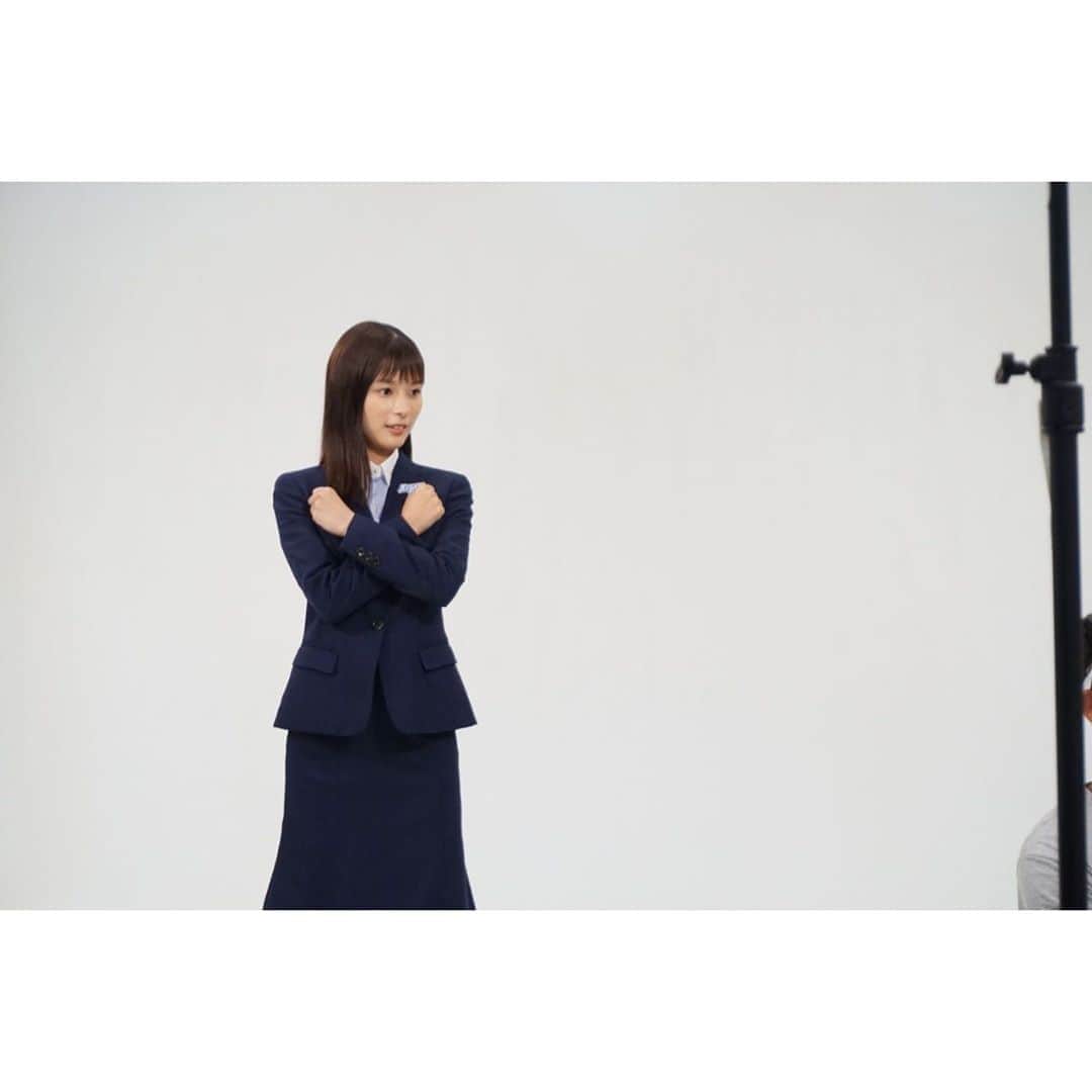 芳根京子さんのインスタグラム写真 - (芳根京子Instagram)「ほくでんの新しいCMが公開されました。  北海道の皆様、 どうぞよろしくお願いします☺︎  #ほくでん」10月1日 20時26分 - yoshinekyoko