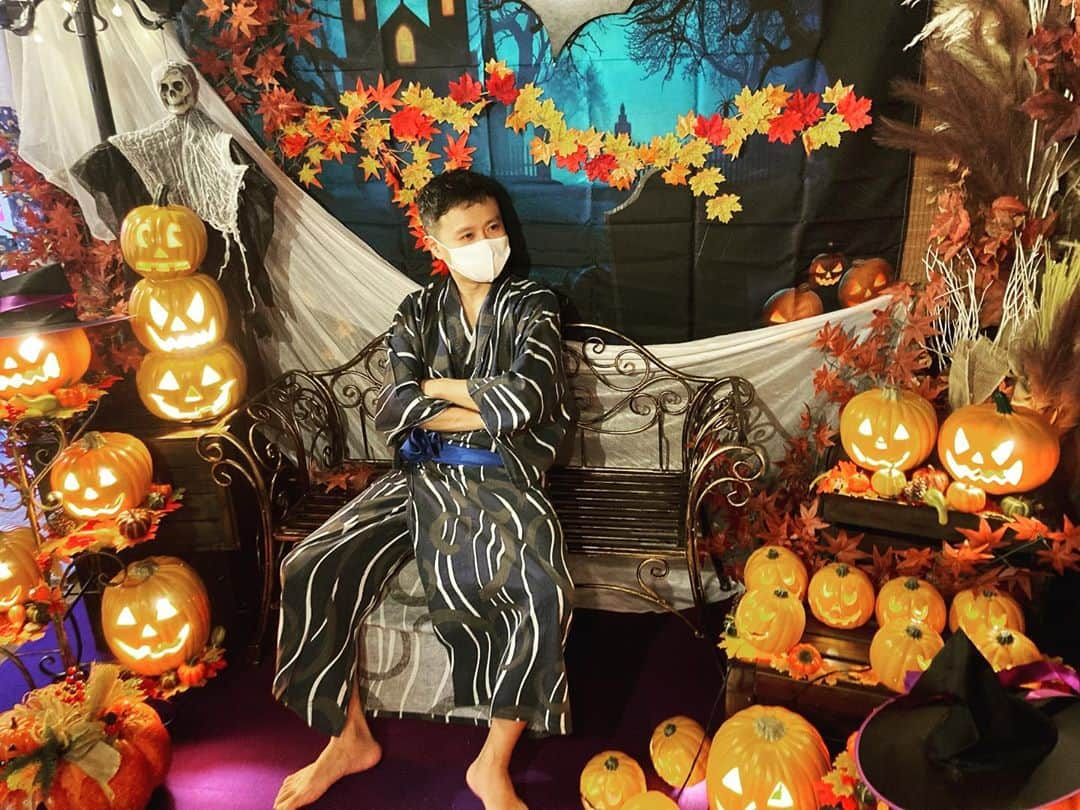 富岡晃一郎さんのインスタグラム写真 - (富岡晃一郎Instagram)「🎃👘🎃」10月1日 20時41分 - tomiqro