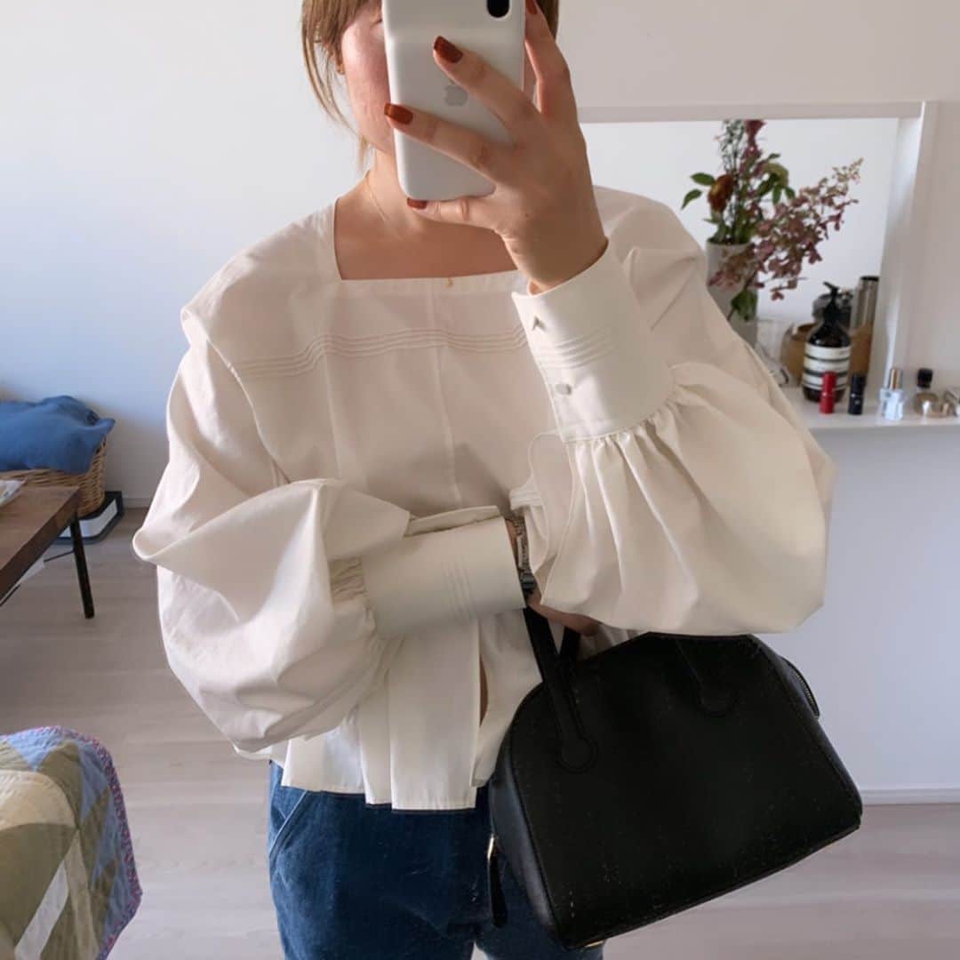 まつだみらいのインスタグラム：「🤍🤍🤍🖤🖤🖤」