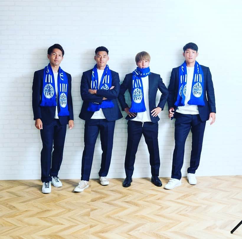 中村駿太のインスタグラム：「みんな背高いって😂」