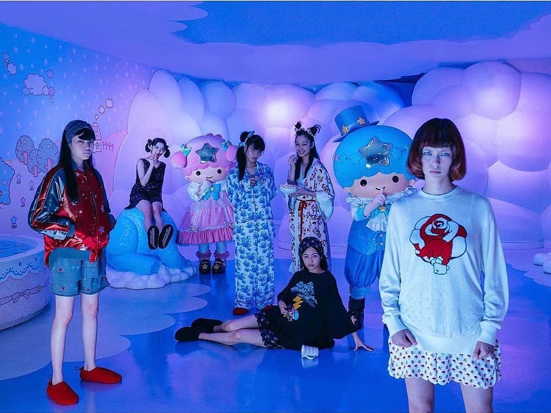 江崎ななほのインスタグラム：「Women's Collection entitled "The SIXTH SENSE" ㅤㅤ @undercover_lab × @sanrio  ㅤㅤ #undercover #sanrio」
