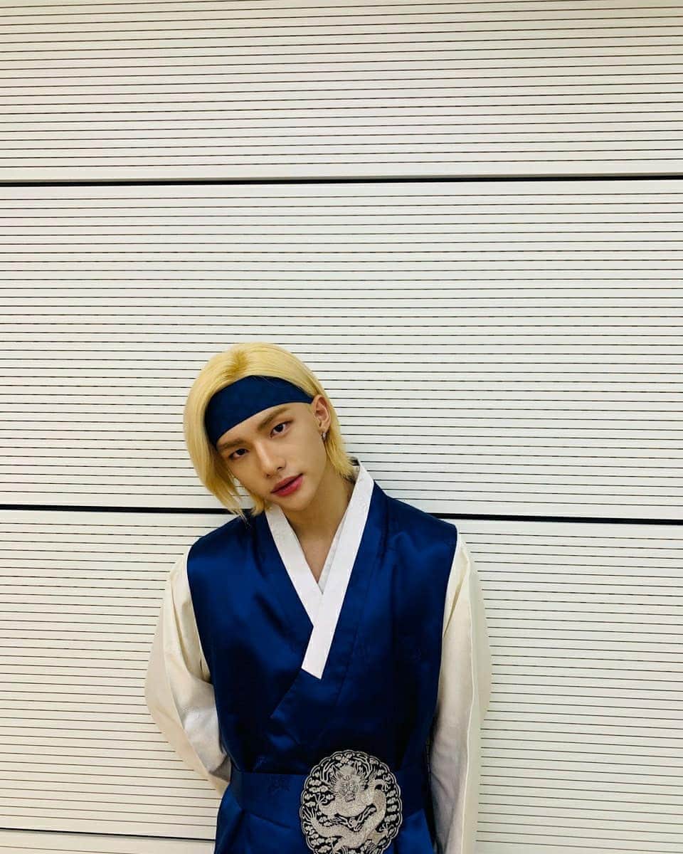 Stray Kidsさんのインスタグラム写真 - (Stray KidsInstagram)「행복한 추석되세요 ❣️ #straykids #Lovestay」10月1日 21時30分 - realstraykids