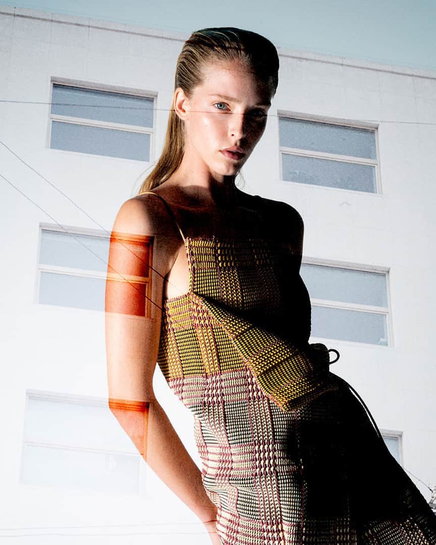 サルヴァトーレ・フェラガモのインスタグラム：「Model Abby Champion silhouetted against the surreal and secluded landscape of Milan, featured in the Hitchcockian film presented by Luca Guadagnino at the start of the Spring/Summer 2021 runway show. Explore the locales of Milan with the Milan Marvel Instagram Filter from Salvatore Ferragamo. #FerragamoSS21」