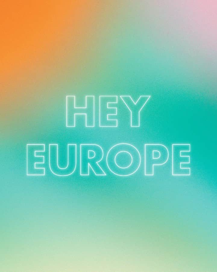 ジーエルシーオーのインスタグラム：「Hey Europe 👋🏼 don’t live near a licensed optician who sells GLCO? We can now ship directly to you. Check out our newly launched EU site for the full collection and exclusive drops—link in bio!」