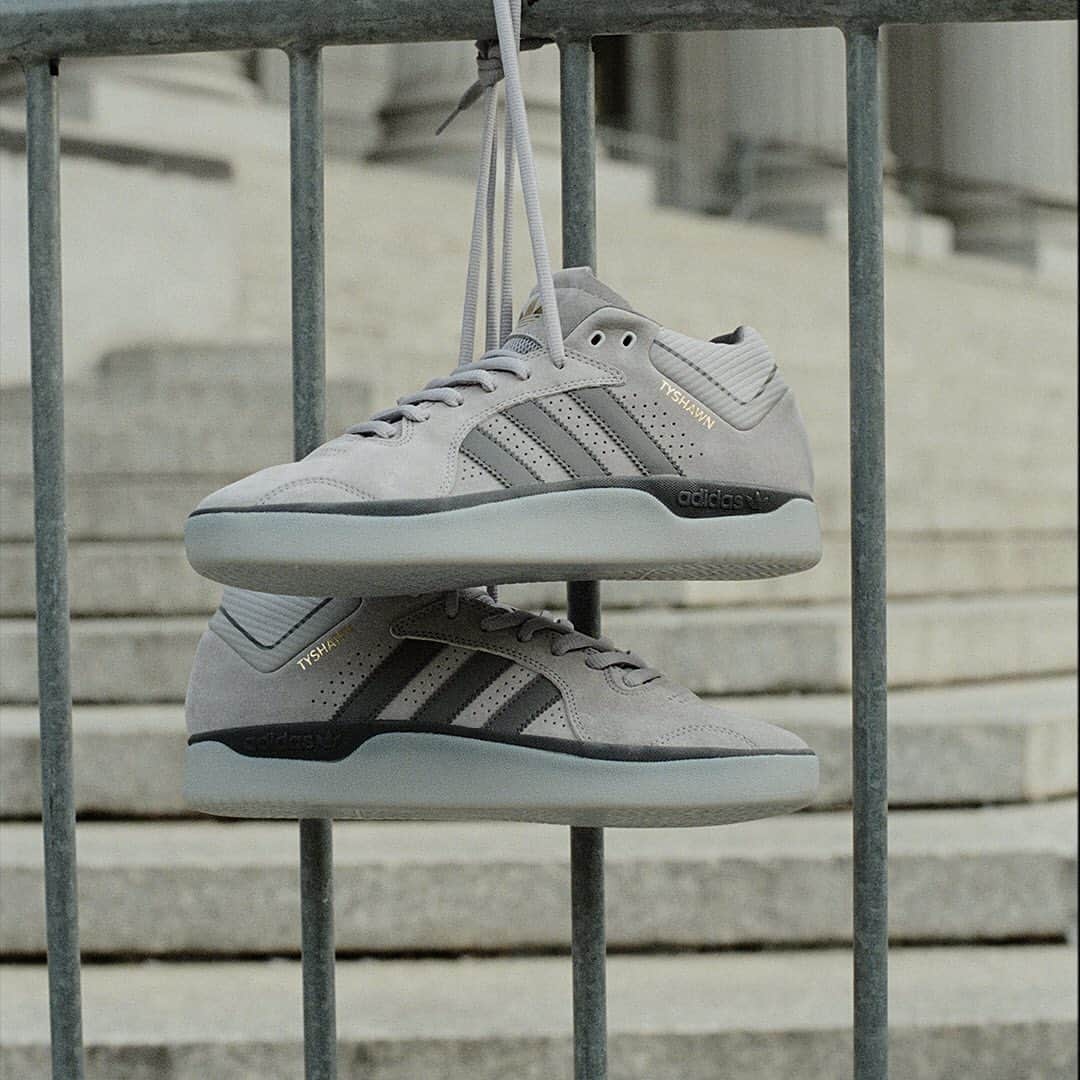 adidas Skateboardingのインスタグラム：「TYSHAWN /// The “Courthouse Kid” colorway is available now at skate shops and online at adidas.com/skateboarding • #adidasSkateboarding #TyshawnJones」