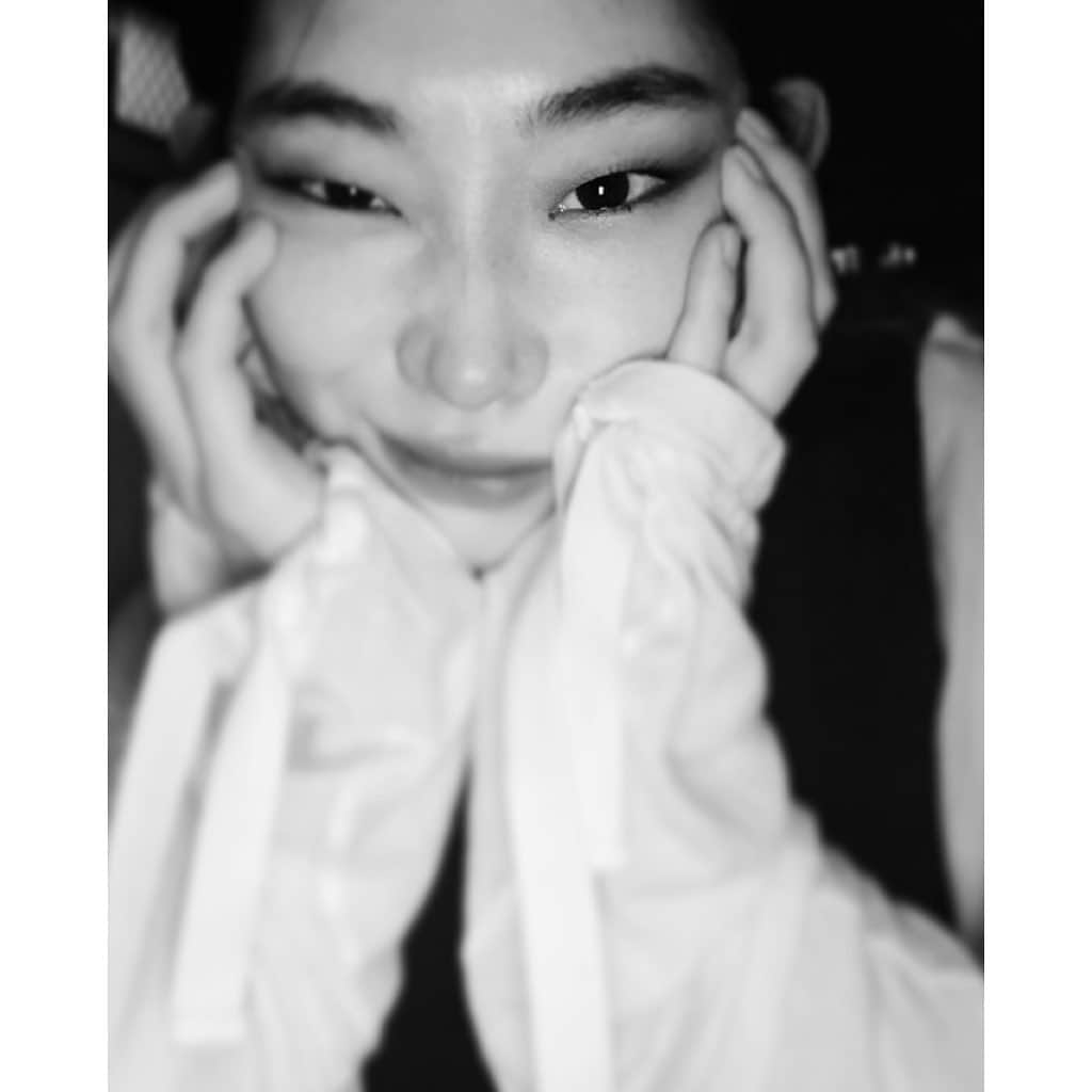江原杏樹のインスタグラム：「🌕だって！」