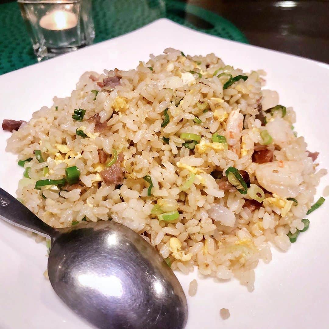 岸田メルのグルメインスタ