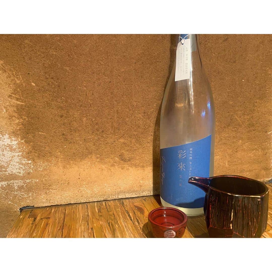 高野桃子さんのインスタグラム写真 - (高野桃子Instagram)「日本酒の日🍶 じこんはあったら必ず呑みます🤭さらは初めていただきました。吟醸香、お米の甘みが華やか！さらに微炭酸で爽やか！女性が好きだと思います  #日本酒の日」10月1日 22時57分 - takano_sd