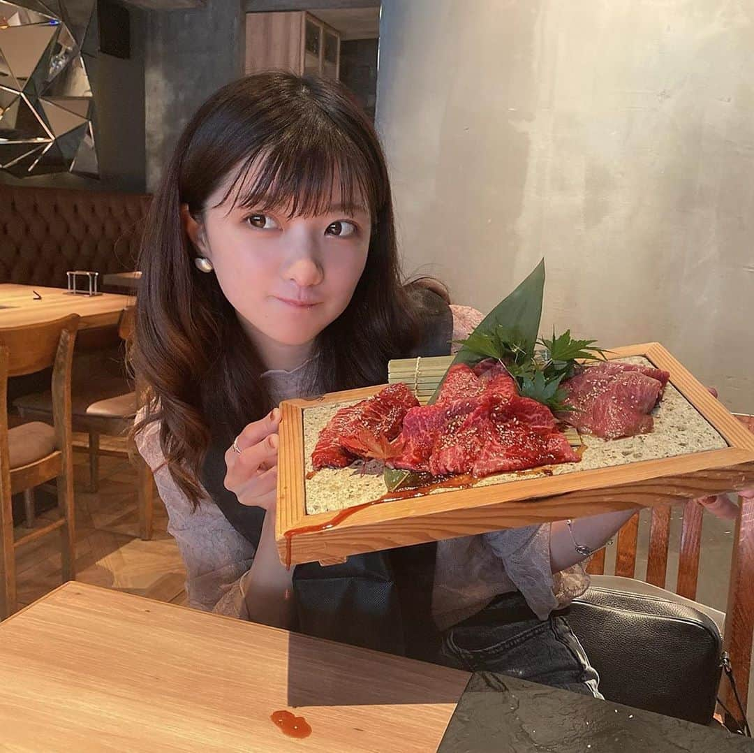 中山星香さんのインスタグラム写真 - (中山星香Instagram)「焼肉のタレが垂れてましたね笑 今まで食べた焼肉の中でもトップクラスで美味しかった🥺 #星香クオリティ #焼肉 #ひらく」10月1日 23時23分 - seika0705n