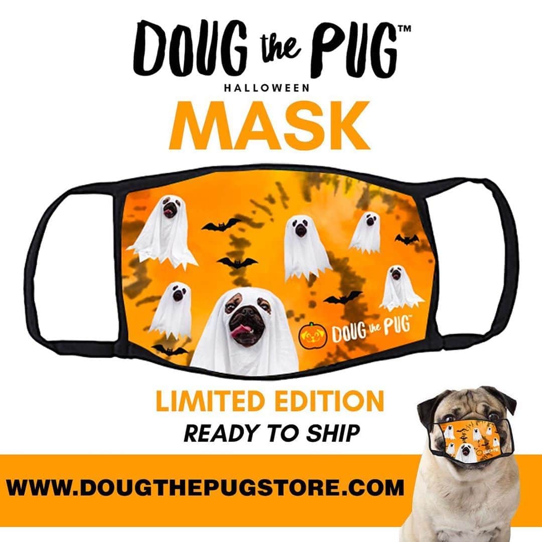 itsdougthepugさんのインスタグラム写真 - (itsdougthepugInstagram)「HALLOWEEN MASKS NOW AVAILABLE 👻 They are ready to ship out immediately! Limited Edition & will sell out...so get urs now!! Link in bio or www.dougthepugstore.com」10月1日 23時33分 - itsdougthepug